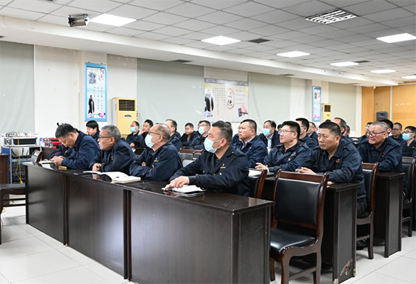 臨沂新華開展2023年黨風(fēng)廉政建設(shè)警示教育 第 2 張