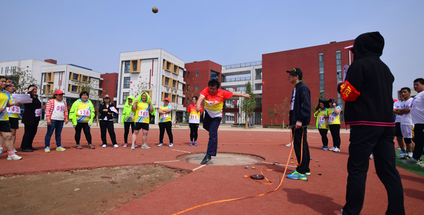 新華集團(tuán)二〇一六年春季田徑運(yùn)動(dòng)會(huì)隆重舉行 第 17 張