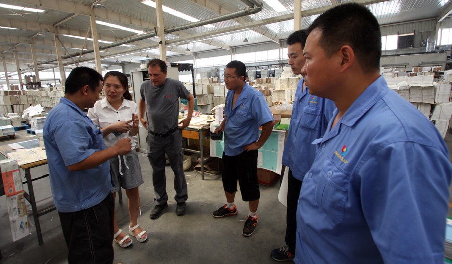 荷蘭Buhrs工程師Dion Cario Koreman光臨集團交流技術(shù) 第 1 張 荷蘭Buhrs工程師Dion Cario Koreman光臨集團交流技術(shù) 第 1 張