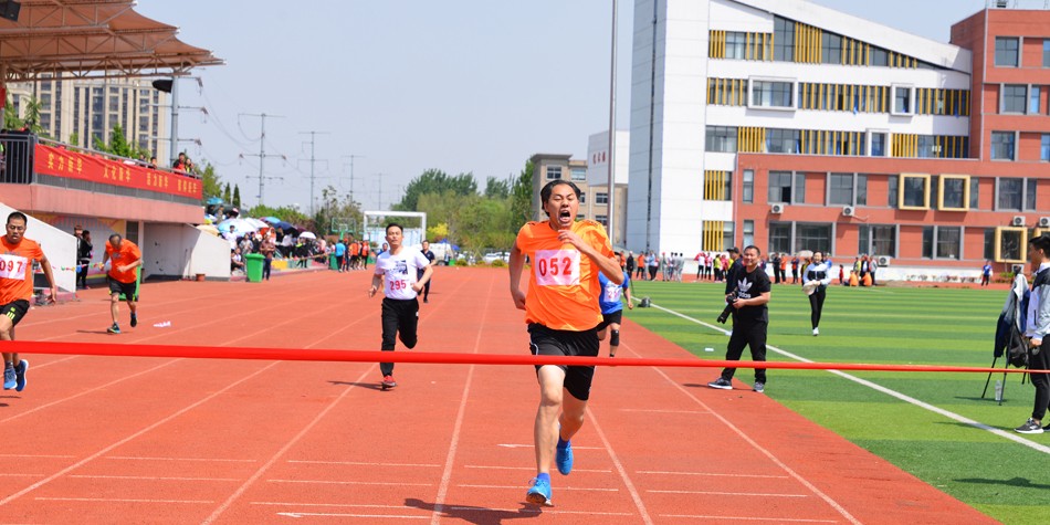 新華集團二〇一七年春季田徑運動會隆重舉行 第 4 張 新華集團二〇一七年春季田徑運動會隆重舉行 第 4 張
