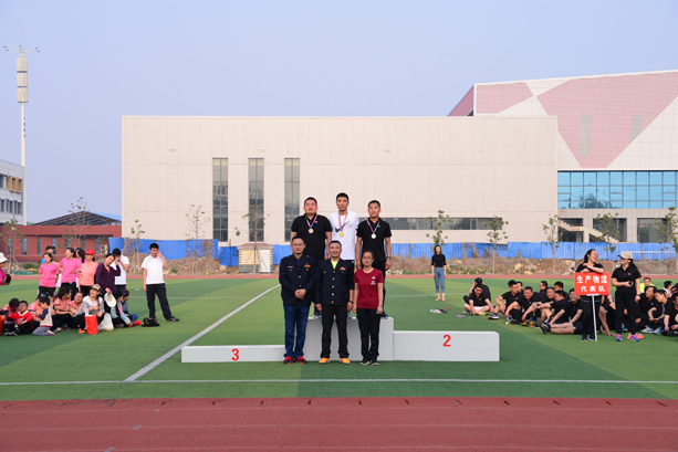 “團(tuán)結(jié)拼搏，打造百年新華” 臨沂新華二〇一八年春季田徑運(yùn)動(dòng)會(huì)隆重舉行 第 21 張
